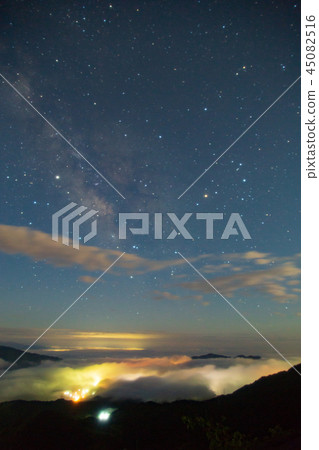 瀨戶內海的雲海和星系 瀨戶內海的雲海和星系 45082516
