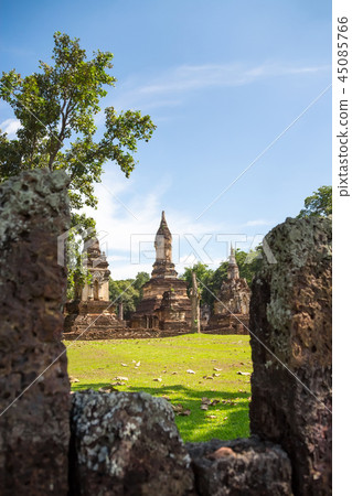 Wat Jedi Jed Teaw in Sukhothai Wat Jedi Jed Teaw in Sukhothai 45085766