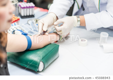 Blood sample from a vein Blood sample from a vein 45086943
