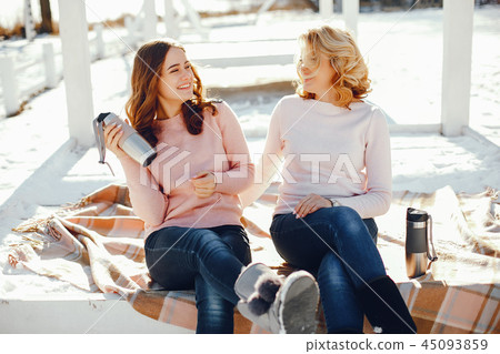 Mother witn daughter Mother witn daughter 45093859