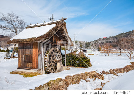 農村景觀在冬天 農村景觀在冬天 45094695