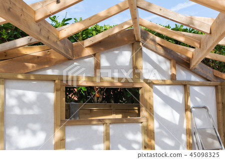 Building shed in the garden 45098325