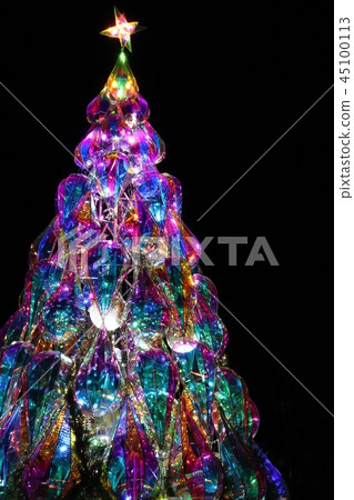 Christmas tree  45100113