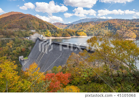 Autumn scenery of Arimine dam 45105068