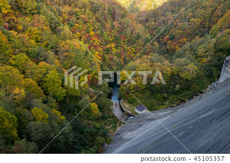 Autumn scenery overlooking from Arimine Dam 45105357