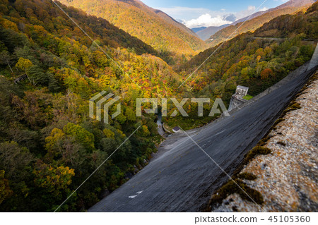 Autumn scenery overlooking from Arimine Dam 45105360