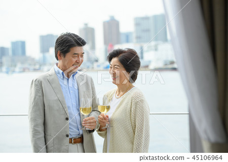 資深夫婦旅行酒生活方式圖像 45106964