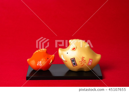 An ornament of the zodiac 45107655