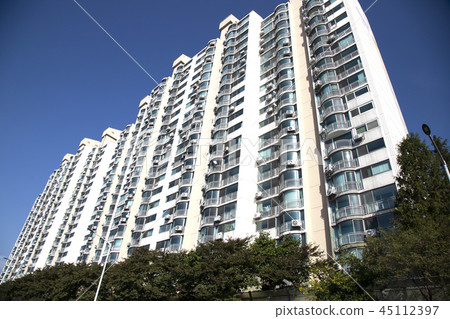 City Buildings 45112397