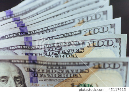 American Dollars. One Hundred Dollar Banknotes, 100 . American Dollars. One Hundred Dollar Banknotes, 100 . 45117615
