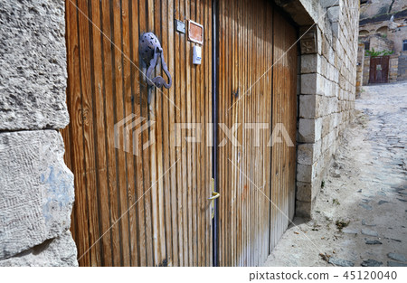 Wooden door of ancient buildings in old town Wooden door of ancient buildings in old town 45120040