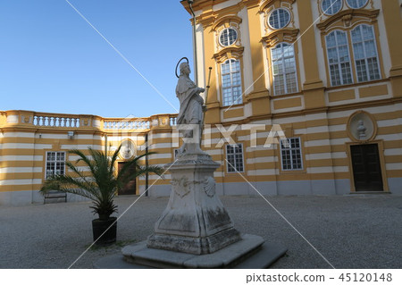 World Heritage Melk Abbey Courtyard 45120148