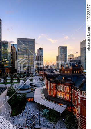 Tokyo Station (evening view) 45122227