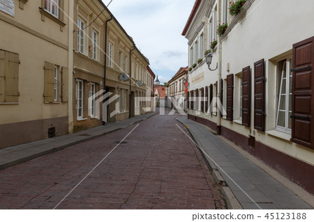 Bernardine Alley view to west in summer 45123188