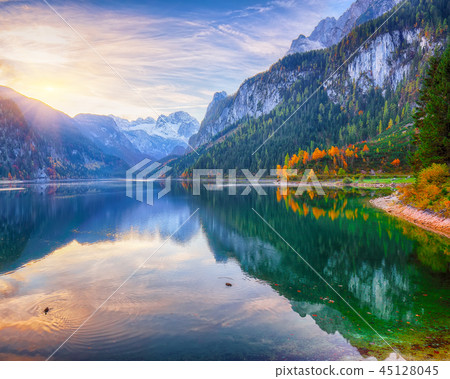 Beautiful view of idyllic colorful autumn scenery Beautiful view of idyllic colorful autumn scenery 45128045