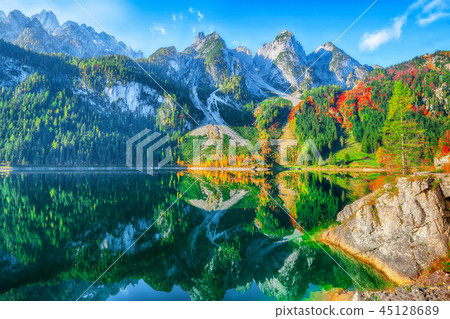 Beautiful view of idyllic colorful autumn scenery Beautiful view of idyllic colorful autumn scenery 45128689