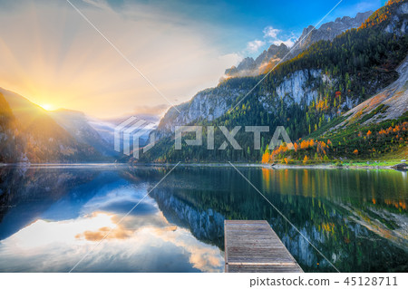 Beautiful view of idyllic colorful autumn scenery 45128711