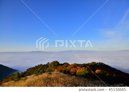 Clouds of Takatsumu mountain Clouds of Takatsumu mountain 45130085
