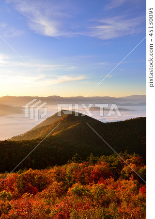 Clouds of Takatsumu mountain 45130095