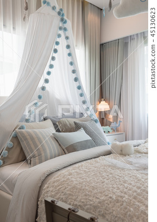 classic style bedroom classic style bedroom 45130623