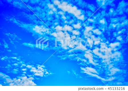 Autumn sky  45133216