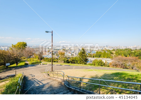 Cityscape (autumn) 45134045