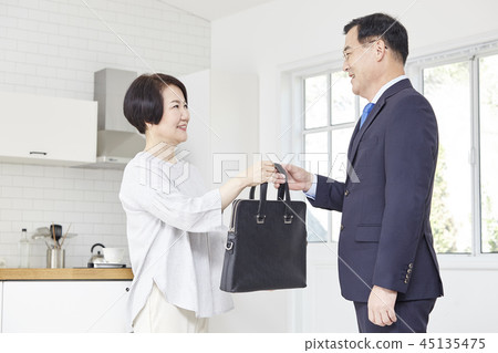 工作，廚房，夫婦，商人 45135475