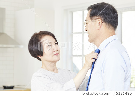 工作,廚房,夫婦,商人 工作,廚房,夫婦,商人 45135480