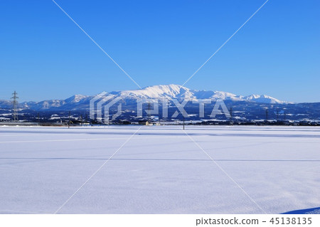Ms. Tsukiyama (Japan) One hundred famous Japanese mountains Ms. Tsukiyama (Japan) One hundred famous Japanese mountains 45138135