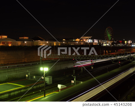 Innoi Makinohara Station at night 45143208