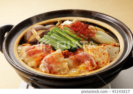 kimchi hot pot kimchi hot pot 45143817