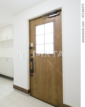 Stylish entrance to the model house 45146475