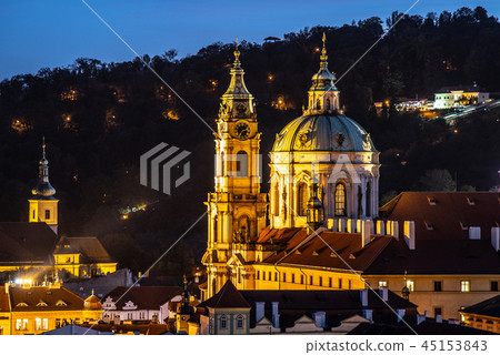 St Nicholas Church in Mala Strana, Lesser Town district, in the evening, Prague, Czech Republic 45153843