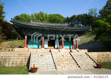 京畿道高陽市杭州山 45160135