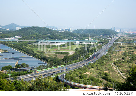 京畿道高陽市杭州山 45160137