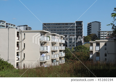 Apartment complex Apartment complex 45160194