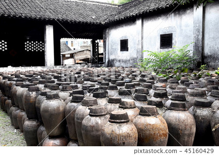Three white sake-bo of Zhenzhen Three white sake-bo of Zhenzhen 45160429