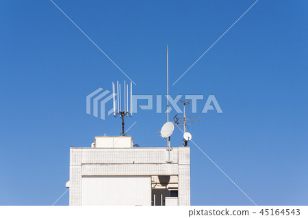 Rooftop antenna of the apartment 45164543