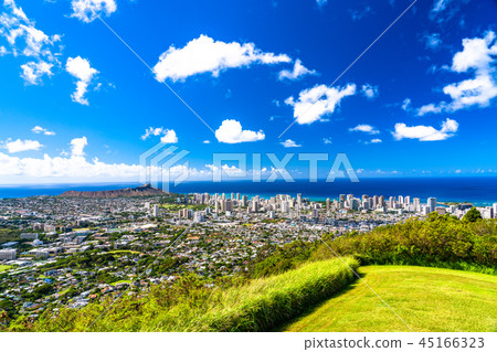 "Hawaii" Panoramic view of Honolulu from the Tantalus Hill 45166323