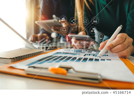 New startup project. Business team meeting  45166714