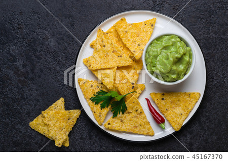 Latinamerican Guacamole With Corn Chips Latinamerican Guacamole With Corn Chips 45167370