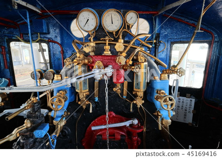 C56 type 92 steam locomotive engine room 45169416