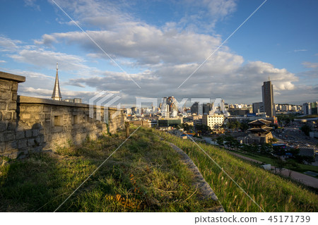 Heunginjimun 45171739