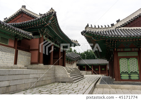 Gyeonghui gung Palace Scenery Gyeonghui gung Palace Scenery 45171774