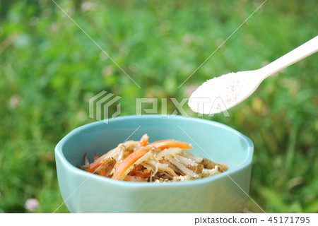 Kinpyra牛蒡根粉 Kinpyra牛蒡根粉 45171795