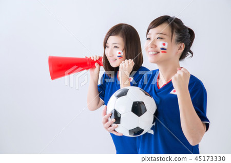Female supporters to support Female supporters to support 45173330