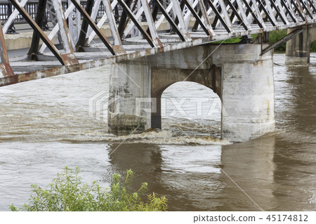 Flood river flood Flood river flood 45174812