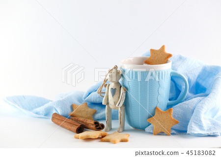 bear on white background. Christmas composition 45183082