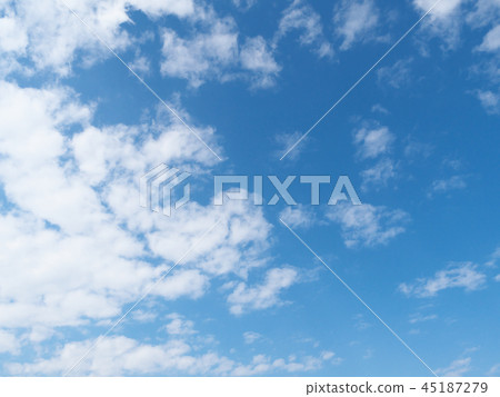 藍天白雲（十月） 45187279