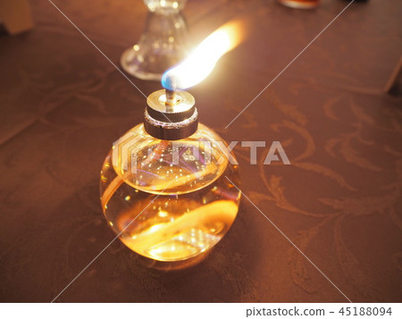 Shake of candle light 45188094